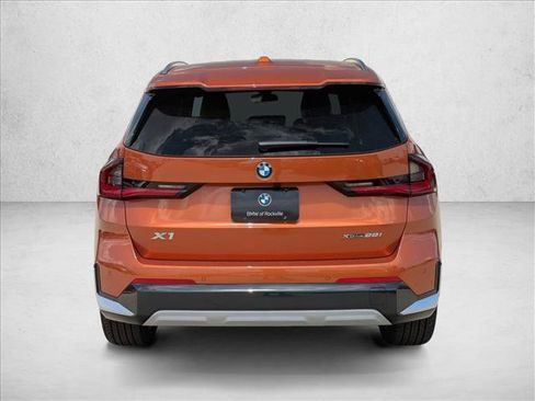 Used 2025 BMW X1 xDrive28i w/ Convenience Package image 8