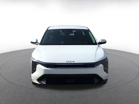 Used 2025 Kia K4 LXS image 4