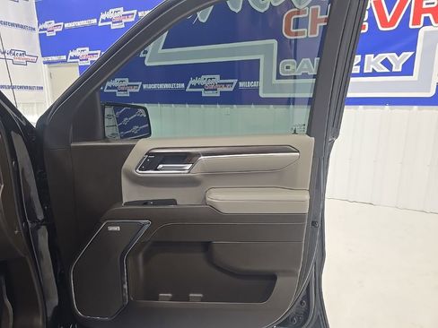 Used 2024 GMC Sierra 1500 SLT w/ SLT Premium Plus Package image 24