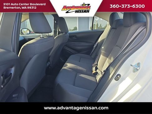 Used 2024 Toyota Corolla LE image 19