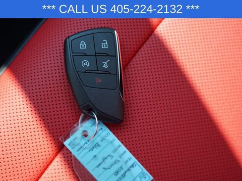 New 2025 Chevrolet Equinox EV RS image 37