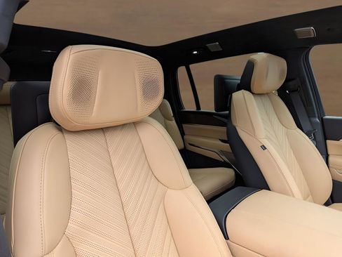 New 2026 Cadillac Escalade IQ Sport 2 w/ LPO, Floor Liner Package AWD/4WD image 20