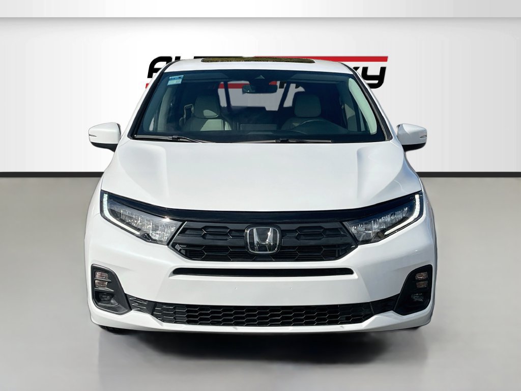 Used 2026 Honda Odyssey EX-L image 2