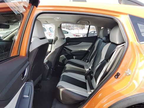 Used 2020 Subaru Crosstrek 2.0i Limited w/ Moonroof Package w/Navigation image 10