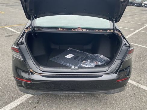 New 2025 Honda Accord LX image 39