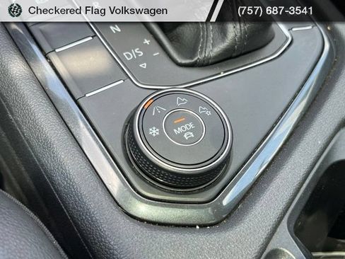 Used 2019 Volkswagen Tiguan SEL Premium AWD/4WD image 45