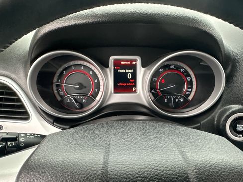 Used 2020 Dodge Journey SE w/ SE Popular Equipment Group image 17