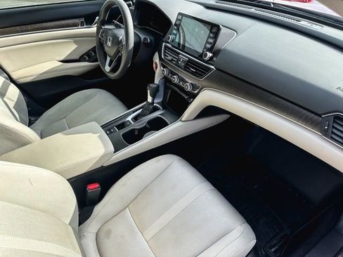 Used 2018 Honda Accord EX image 23