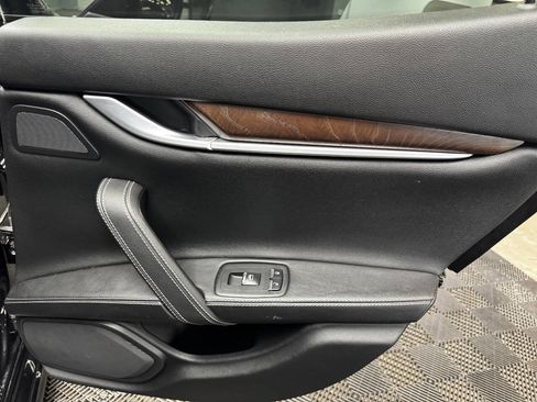 Used 2016 Maserati Ghibli S image 51