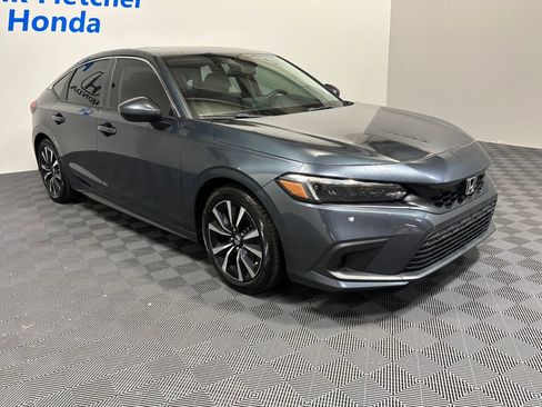 Used 2024 Honda Civic EX-L image 8