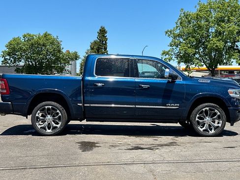 Used 2019 RAM 1500 Limited w/ Advanced Safety Group AWD/4WD image 3