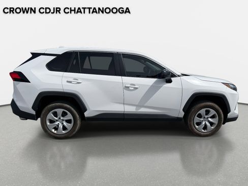 Used 2024 Toyota RAV4 LE FWD image 7