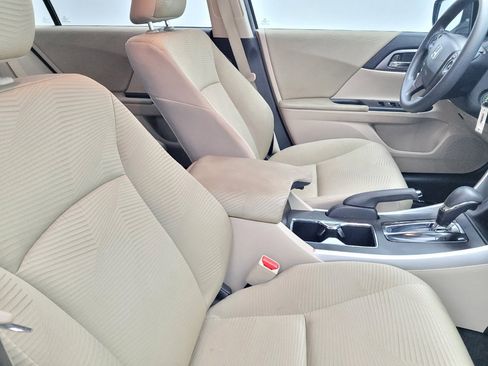 Used 2015 Honda Accord LX image 21