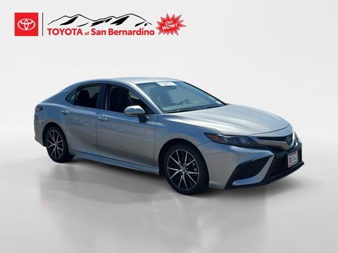 Certified 2024 Toyota Camry SE FWD image 7