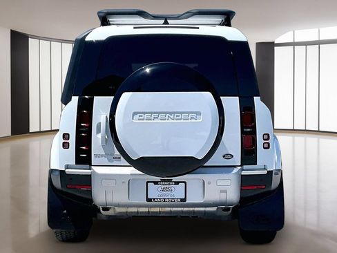 Certified 2023 Land Rover Defender 110 SE AWD/4WD image 5