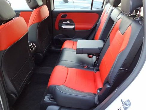New 2026 Mercedes-Benz GLB 35 AMG 4MATIC image 17