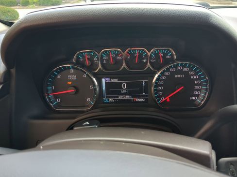 Used 2016 Chevrolet Tahoe LT RWD image 15