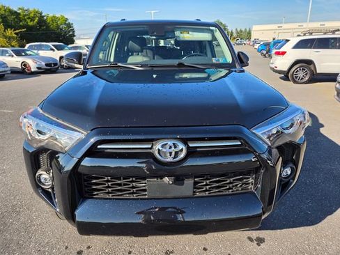 Used 2024 Toyota 4Runner SR5 Premium w/ Moonroof Package AWD/4WD image 21