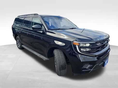 Used 2025 Ford Expedition Max Active image 9