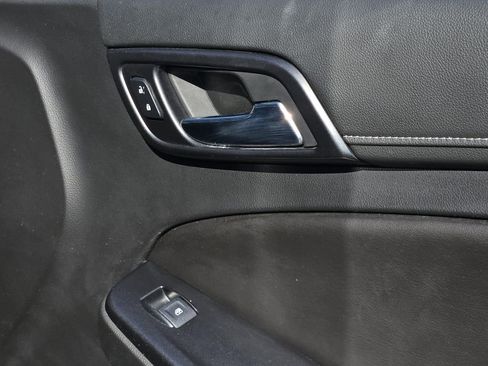 Used 2018 Chevrolet Tahoe Premier image 34