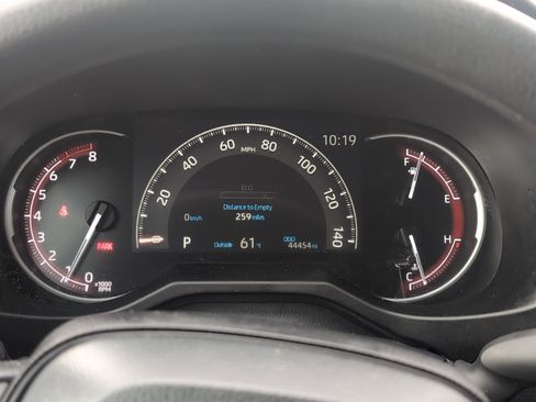 Certified 2023 Toyota RAV4 LE image 21