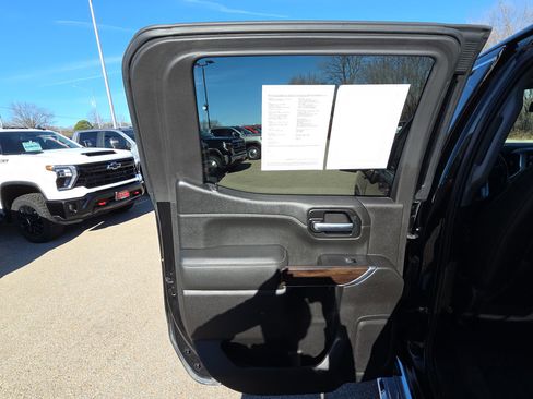 Used 2019 GMC Sierra 1500 SLT w/ SLT Premium Plus Package image 29