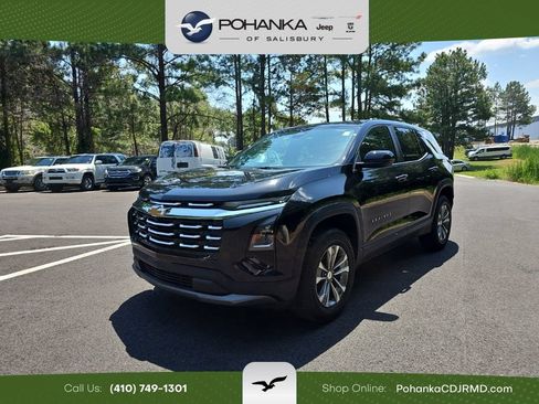 Used 2025 Chevrolet Equinox LT FWD image 1