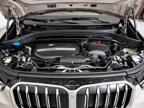 New 2026 BMW X1 xDrive28i w/ Technology Package AWD/4WD image 47