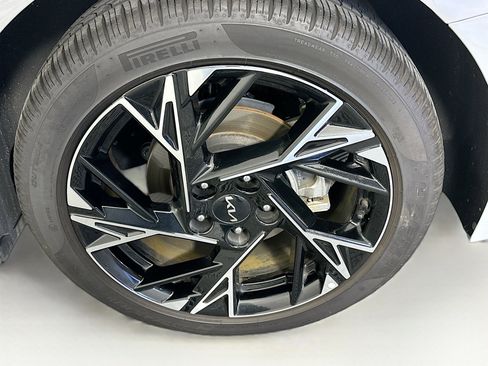 Used 2025 Kia K5 GT-Line w/ GT-Line Premium Package image 11