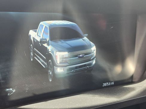 Used 2025 Ford F150 XLT w/ Equipment Group 301A Standard AWD/4WD image 7
