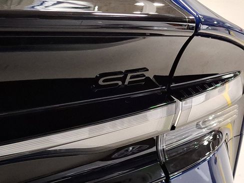 New 2026 Toyota Prius Plug-In Hybrid image 18