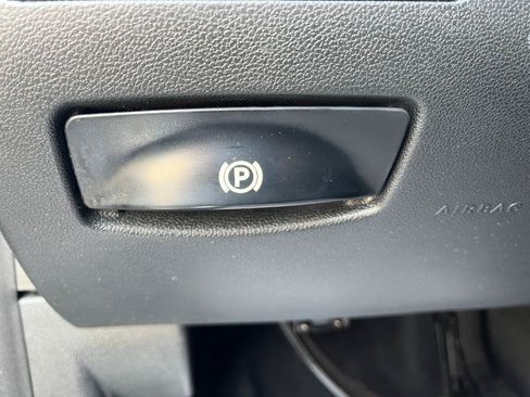 Used 2011 Mercedes-Benz GL 320 BlueTEC 4MATIC image 29