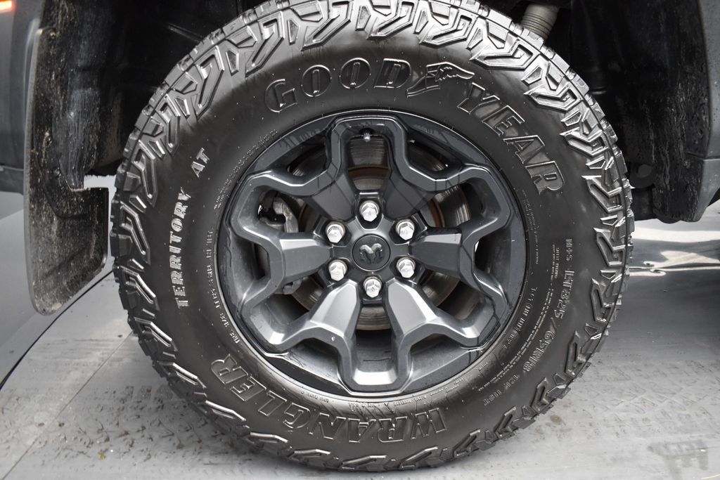 Used 2022 RAM 1500 TRX w/ TRX Level 2 Equipment Group AWD/4WD image 18