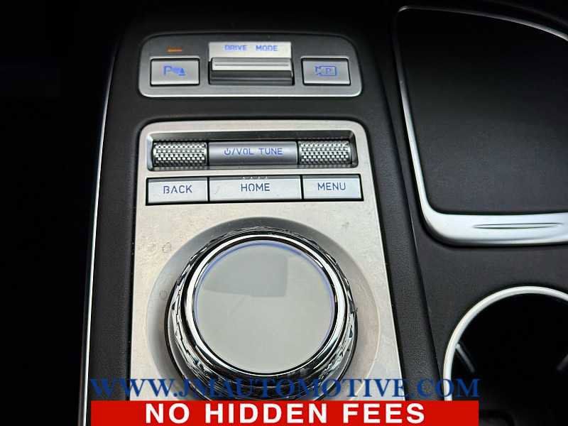 Used 2022 Genesis GV70 2.5T w/ Select Package AWD/4WD image 33