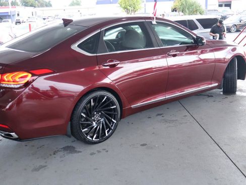 Used 2015 Hyundai Genesis 3.8 RWD image 5