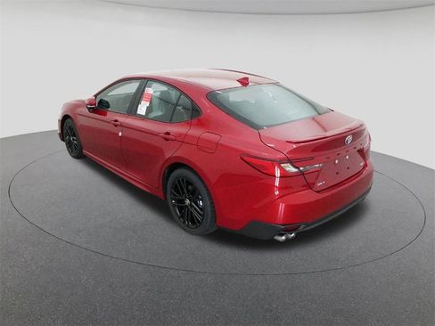 New 2026 Toyota Camry SE image 5