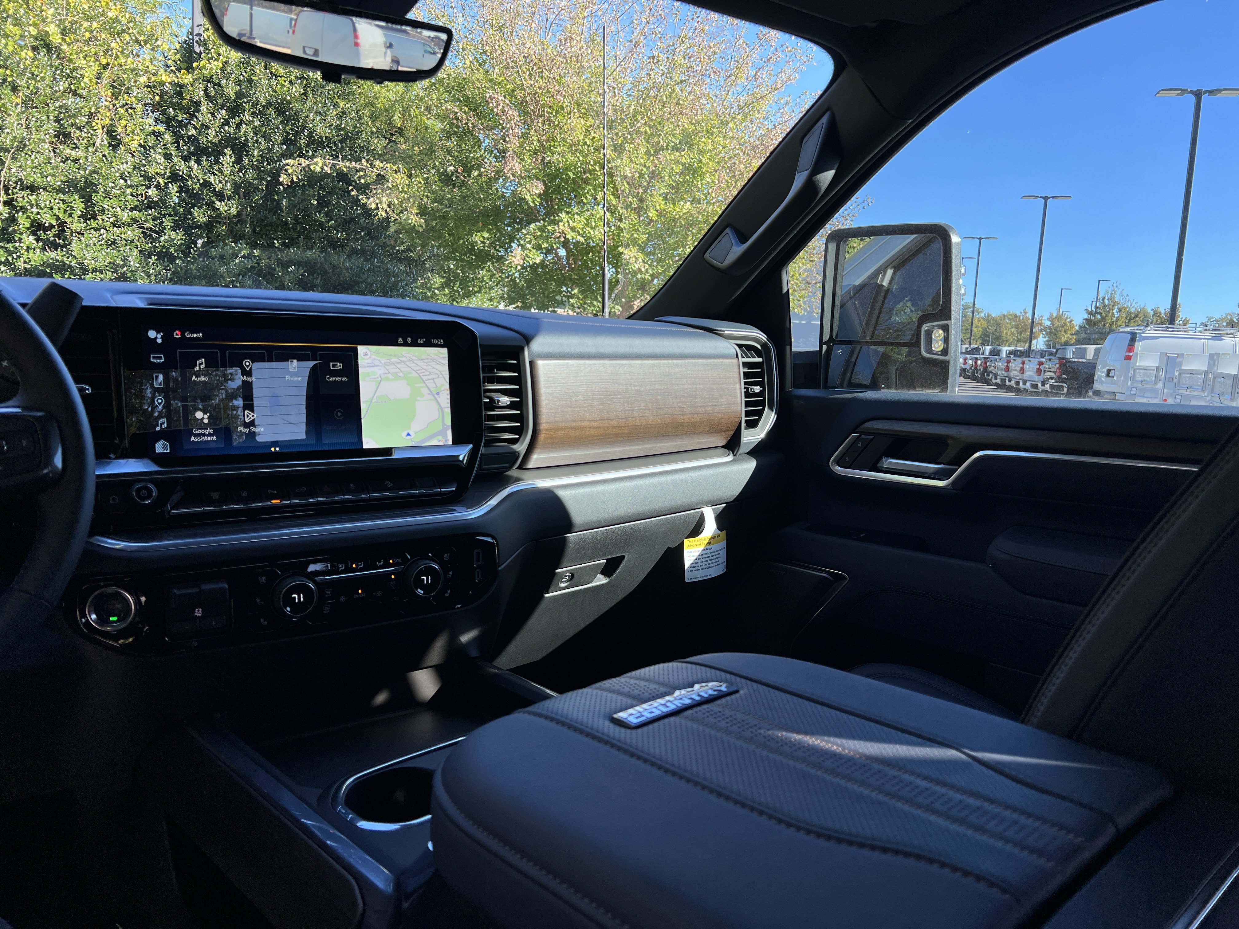 New 2026 Chevrolet Silverado 2500 High Country w/ High Country Premium Package AWD/4WD image 25