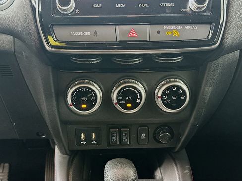 Used 2024 Mitsubishi Outlander Sport AWD image 23