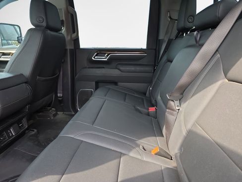 Used 2025 Chevrolet Silverado 2500 LT w/ Trail Boss Package image 23