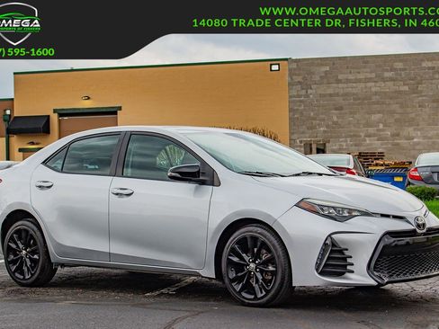 Used 2018 Toyota Corolla SE image 1