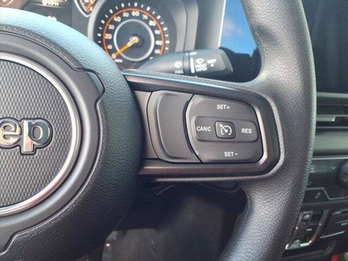 New 2026 Jeep Gladiator Sport AWD/4WD image 23