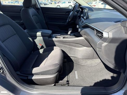 Certified 2025 Nissan Altima 2.5 S image 24