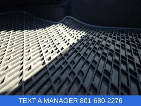 Used 2021 Volkswagen Tiguan SE w/ Panoramic Sunroof Package AWD/4WD image 20