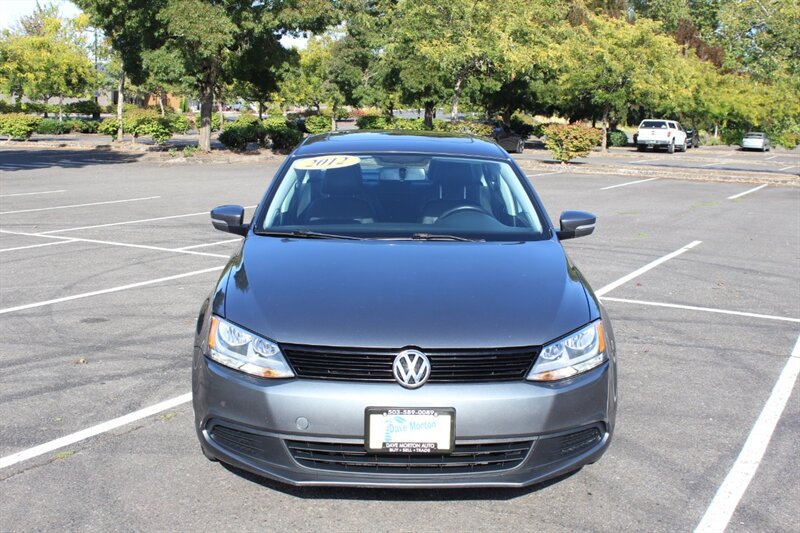 Used 2012 Volkswagen Jetta SE FWD image 6