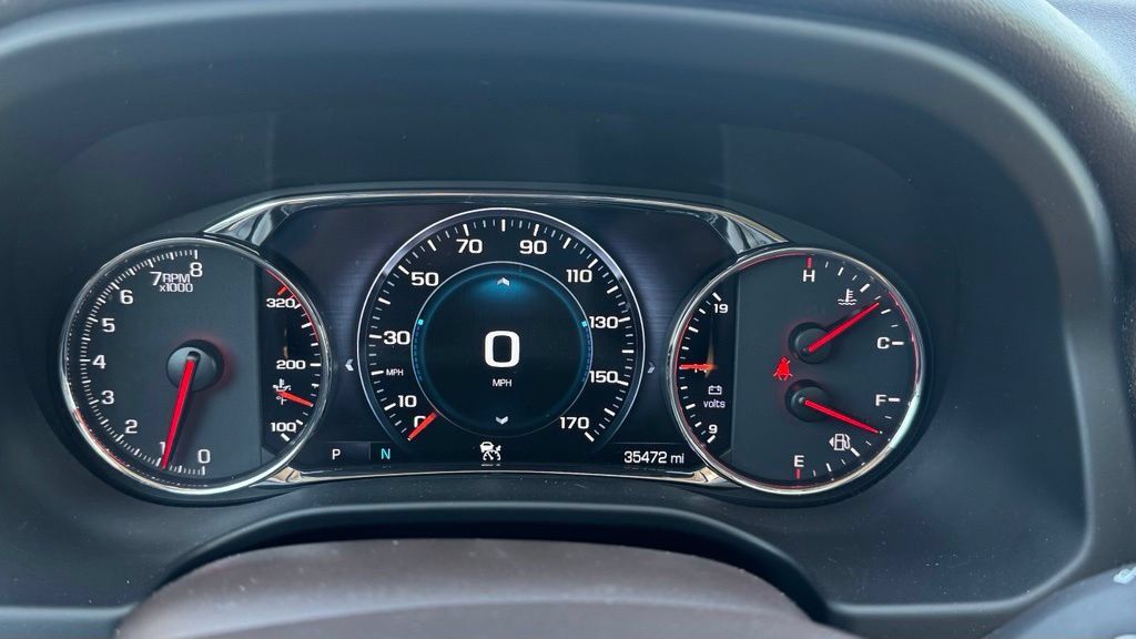 Used 2019 GMC Acadia Denali w/ Technology Package FWD image 24