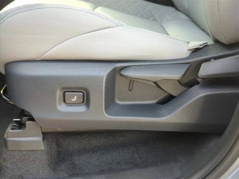 New 2025 Toyota Tacoma SR5 image 12