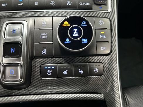 Used 2023 Hyundai Santa Fe Limited AWD/4WD image 34