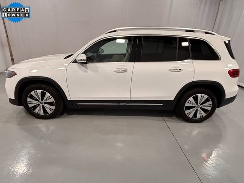 Certified 2024 Mercedes-Benz EQB 300 4MATIC image 9