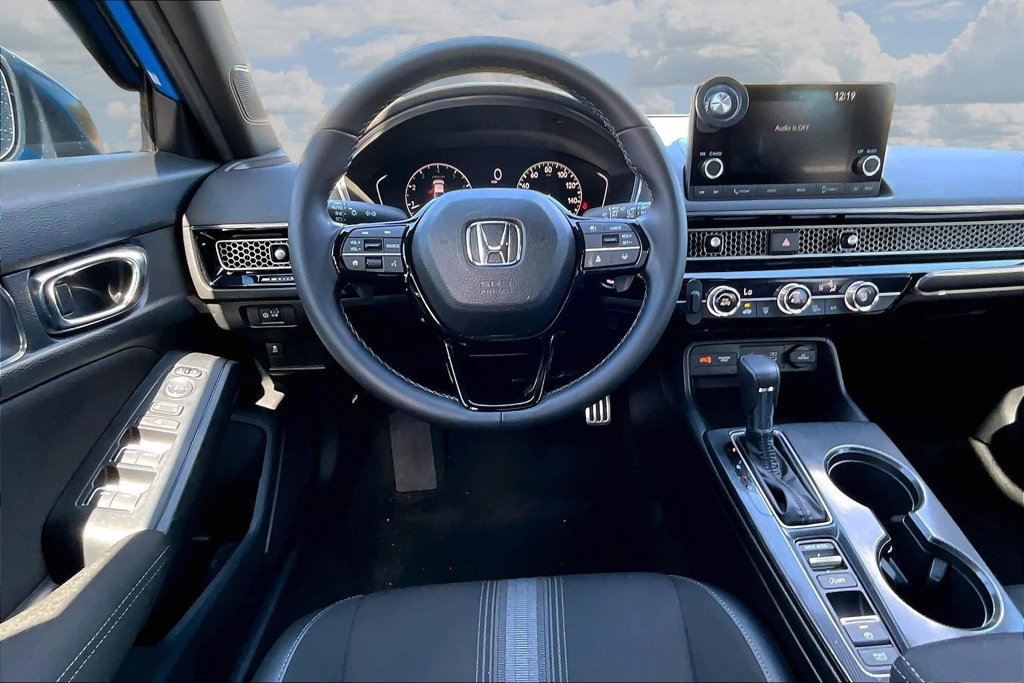 Used 2025 Honda Civic Sport image 10