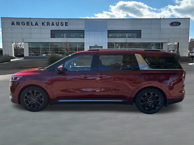 Used 2023 Kia Carnival SX Prestige FWD image 4